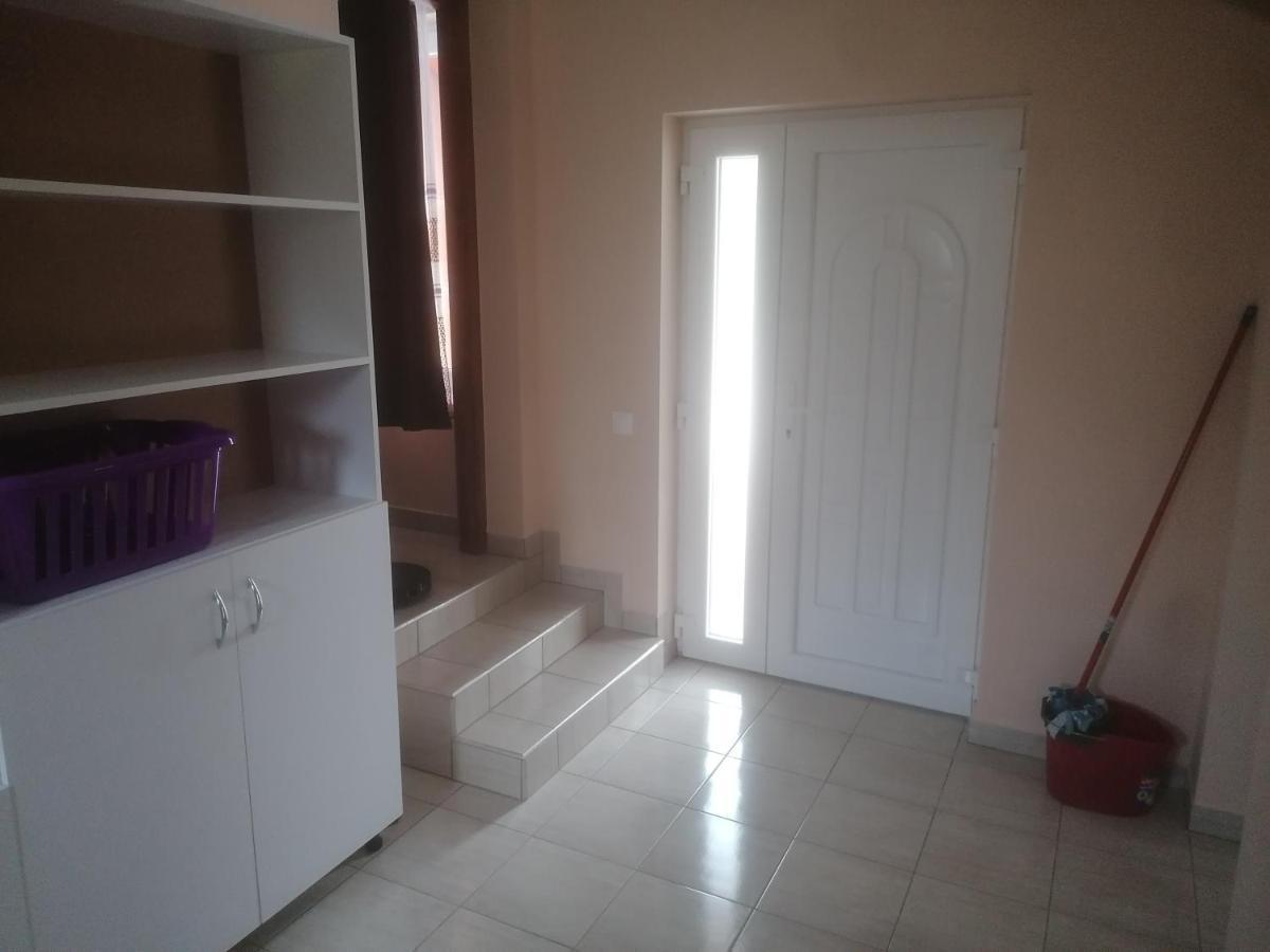 Apartament Okerka Vendeghaz Csesztreg Zewnętrze zdjęcie